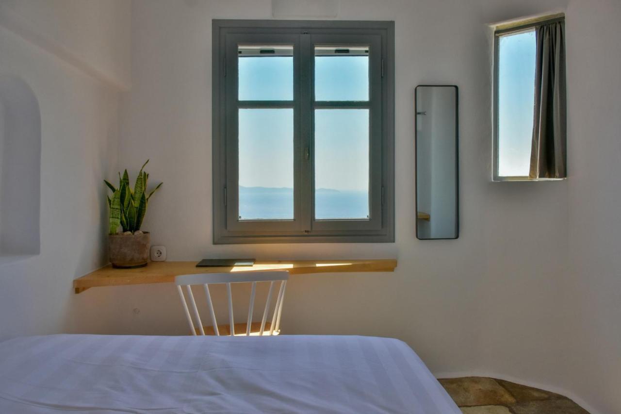 Living Theros Luxury Suites Kardhianí Exterior foto